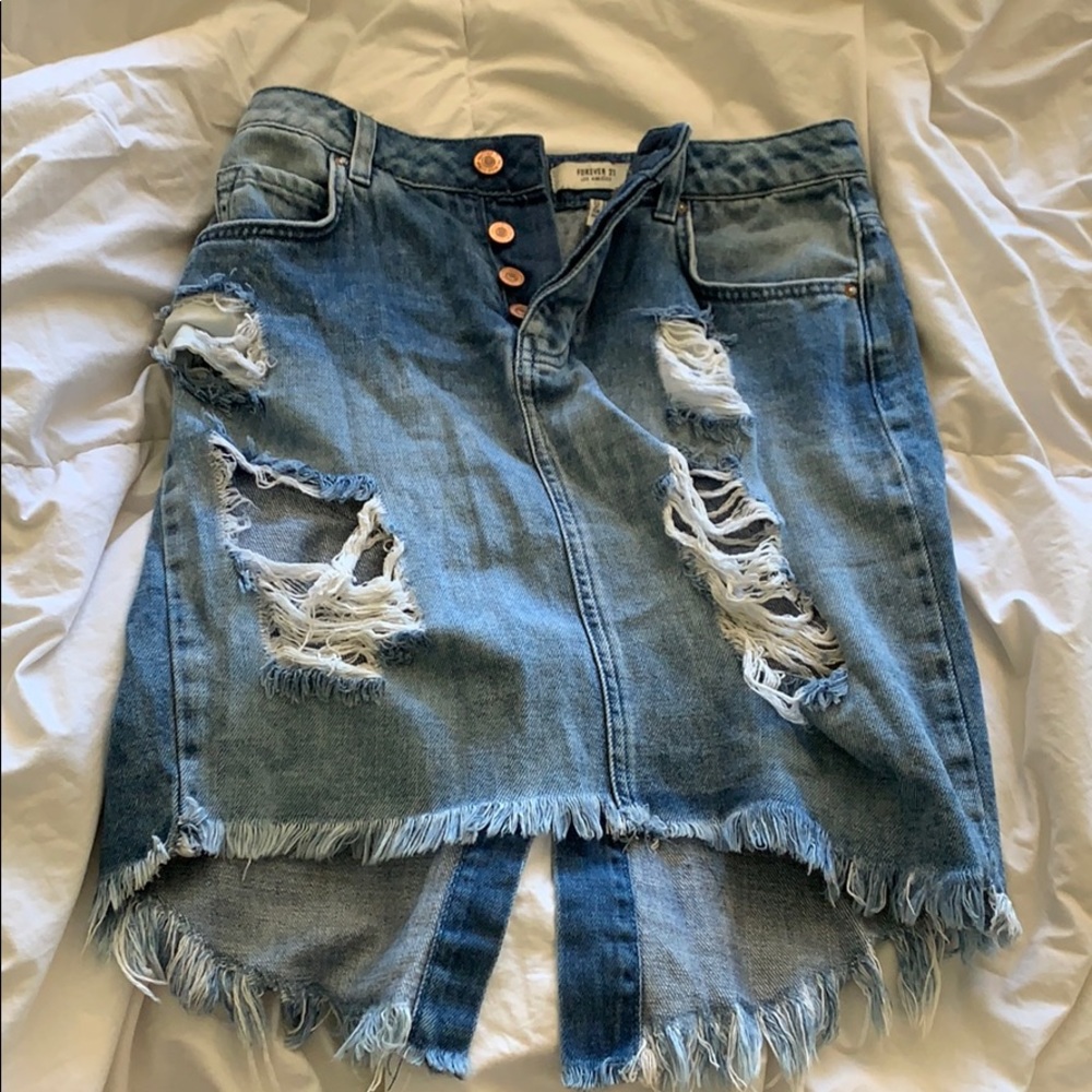 Forever 21 Jean distressed skirt